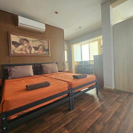 Lotus Guest House Malta Gzira Екстер'єр фото